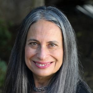 Rabbi Emerita Suzanne Singer